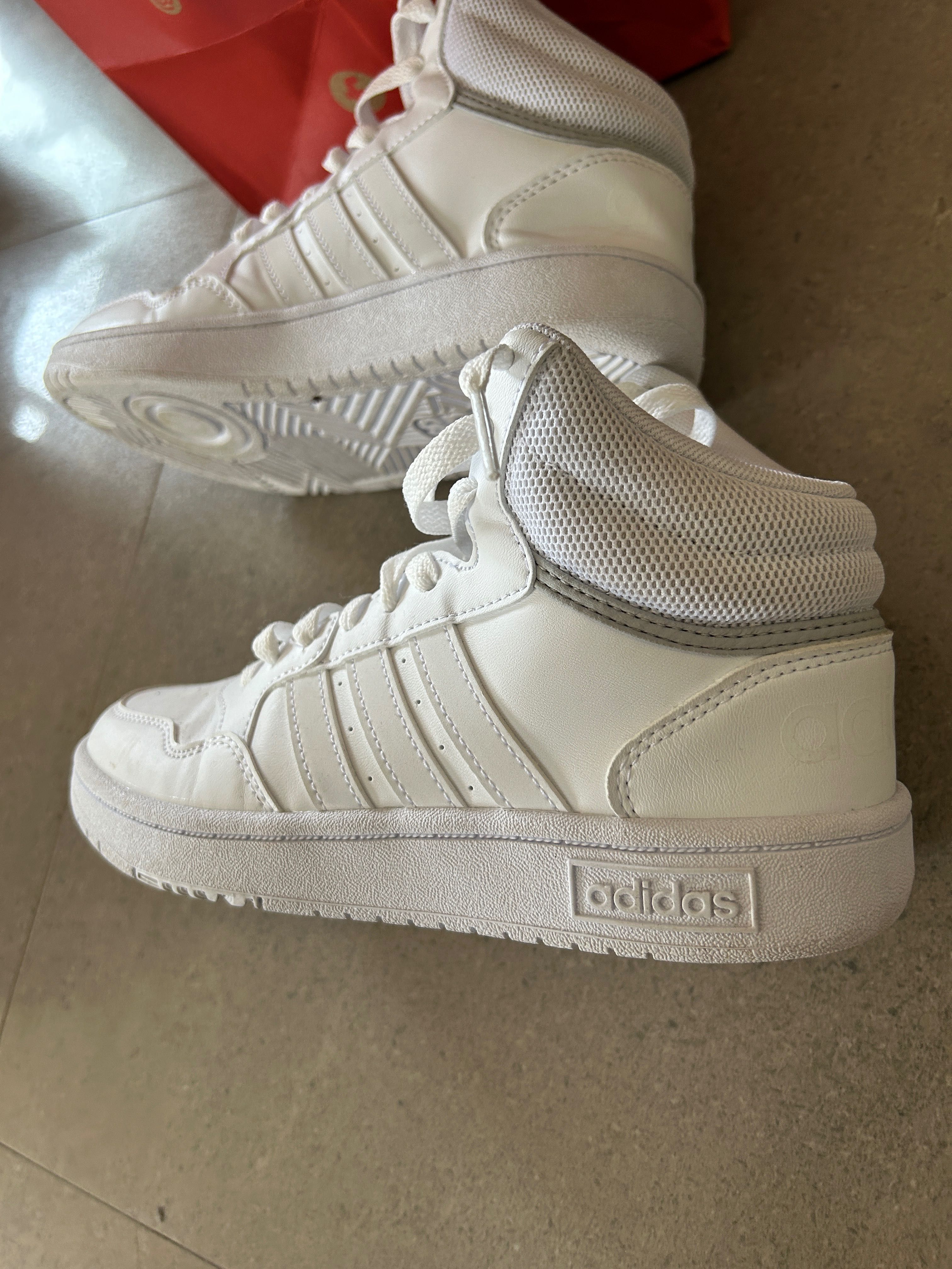 Sapatilhas Adidas cano Alto