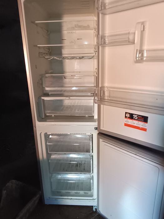 Frigorífico Ariston hotpoint