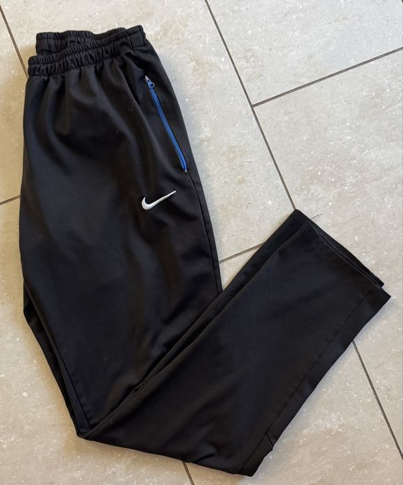 Nike swoosh sportowe spodnie dresowe, czarne joggery, super stan S/M