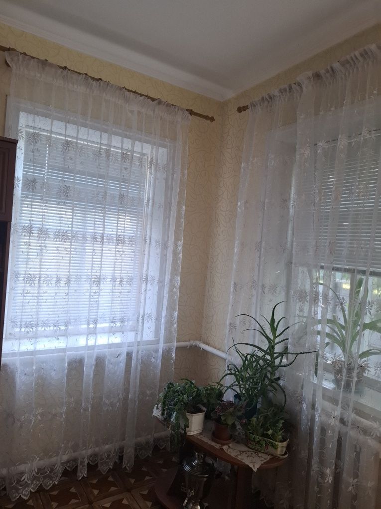 Продається добротний будинок в смт Іларіоново (Яворницьке)