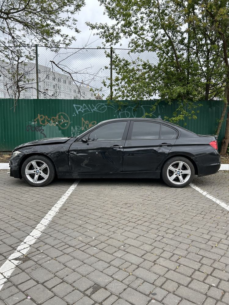 Продам BMW 3 f30
