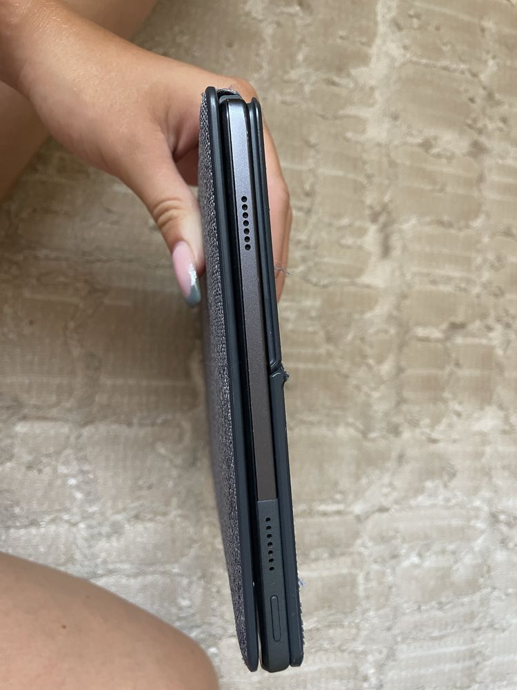 Lenovo p11 com teclado