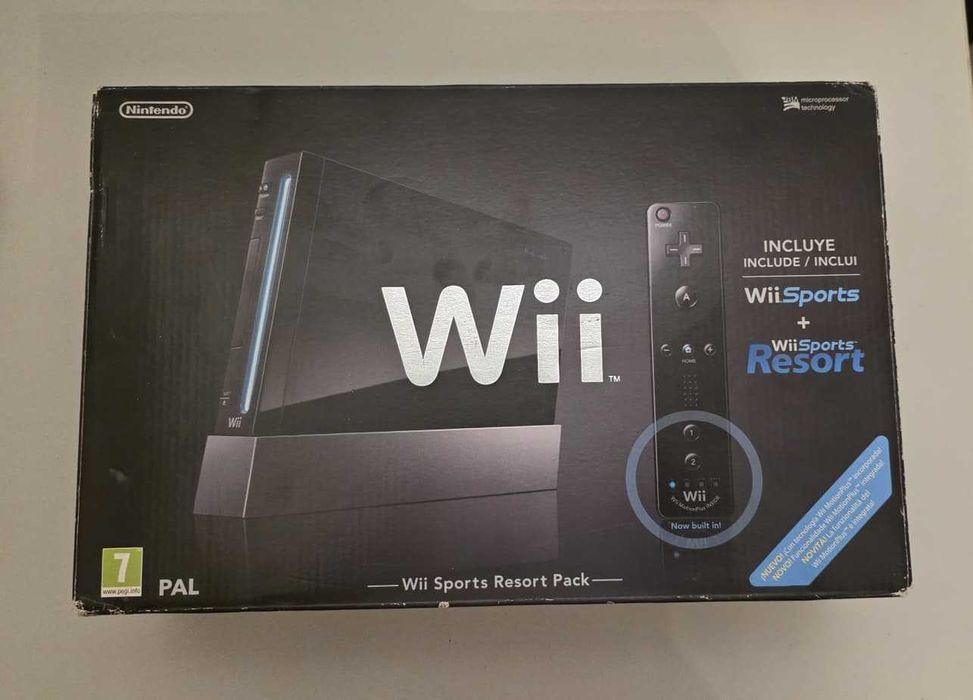 Nintendo Wii Sports Resort Pack Preta com 2 Comandos e Acessórios