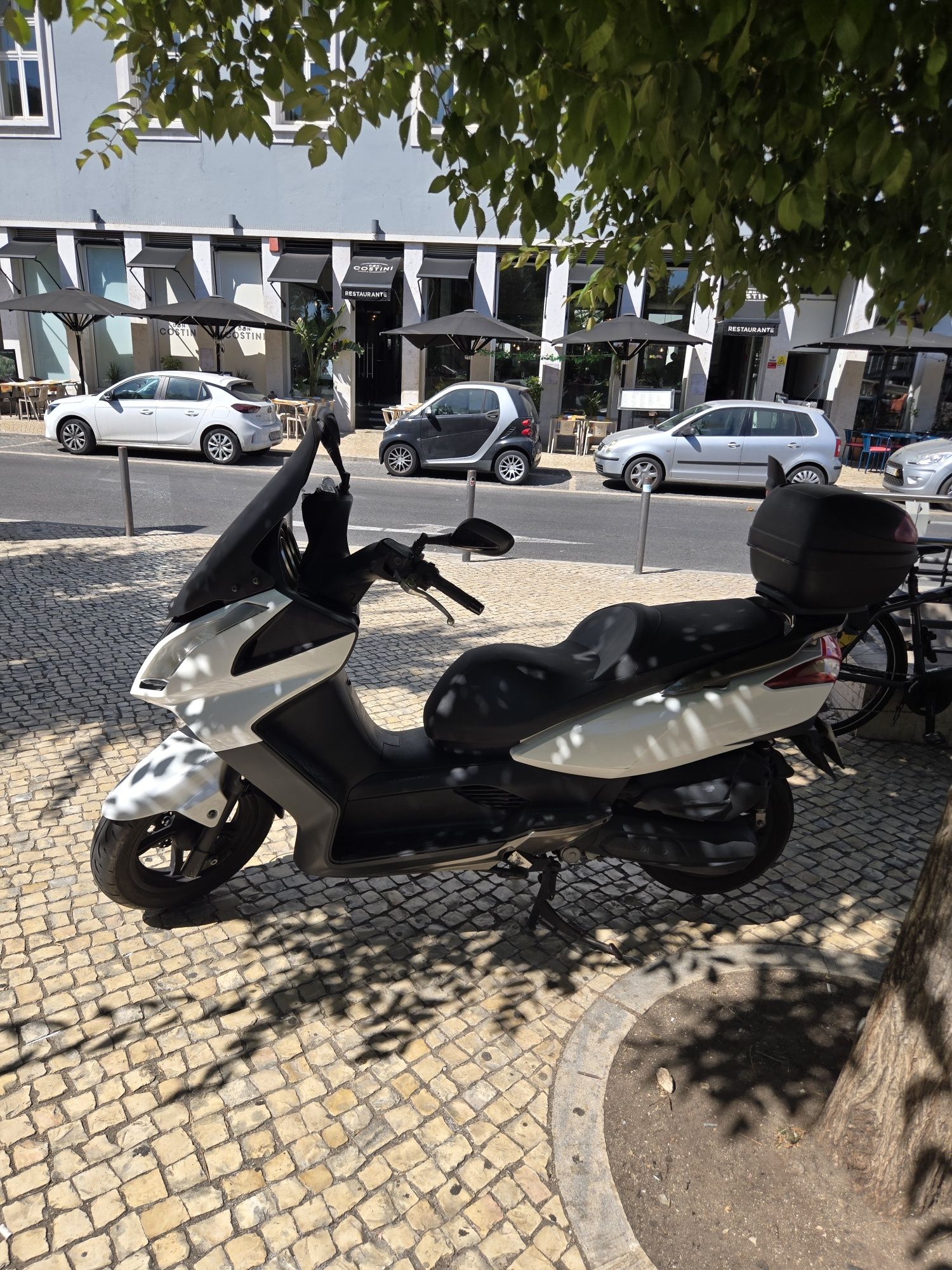 Moto kinco 125 com mala