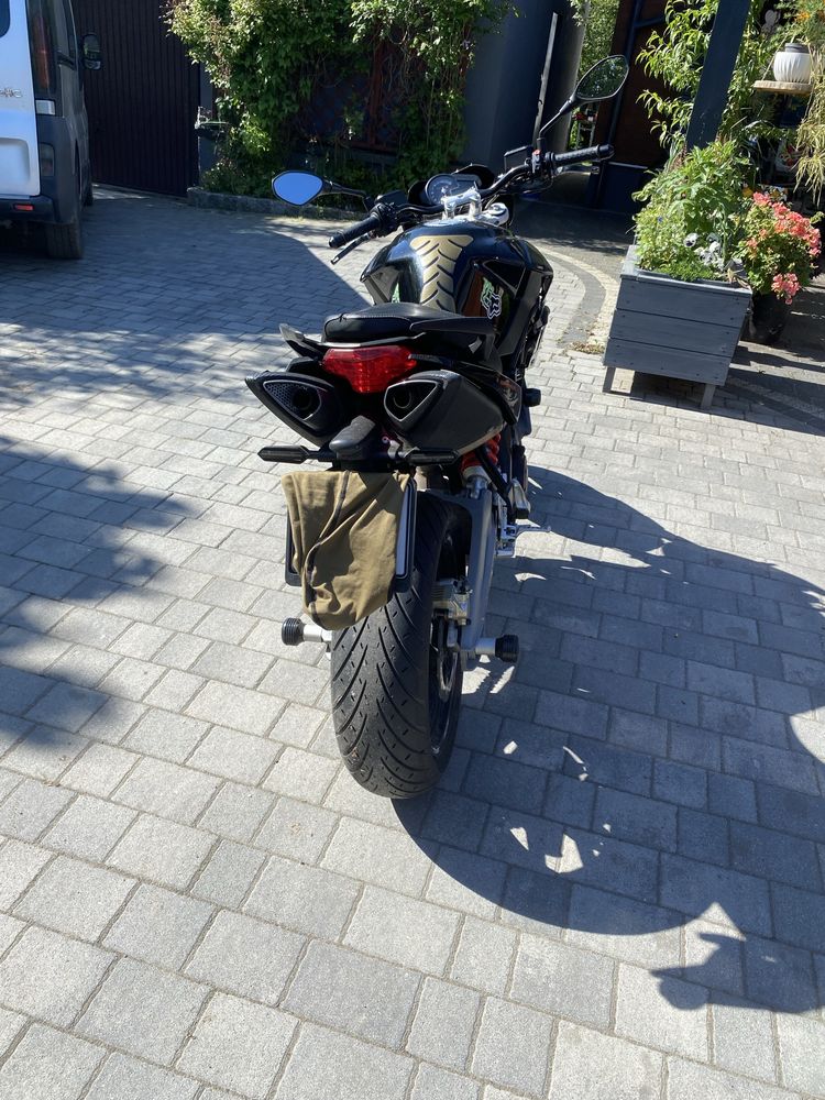 Aprilia Shiver 750