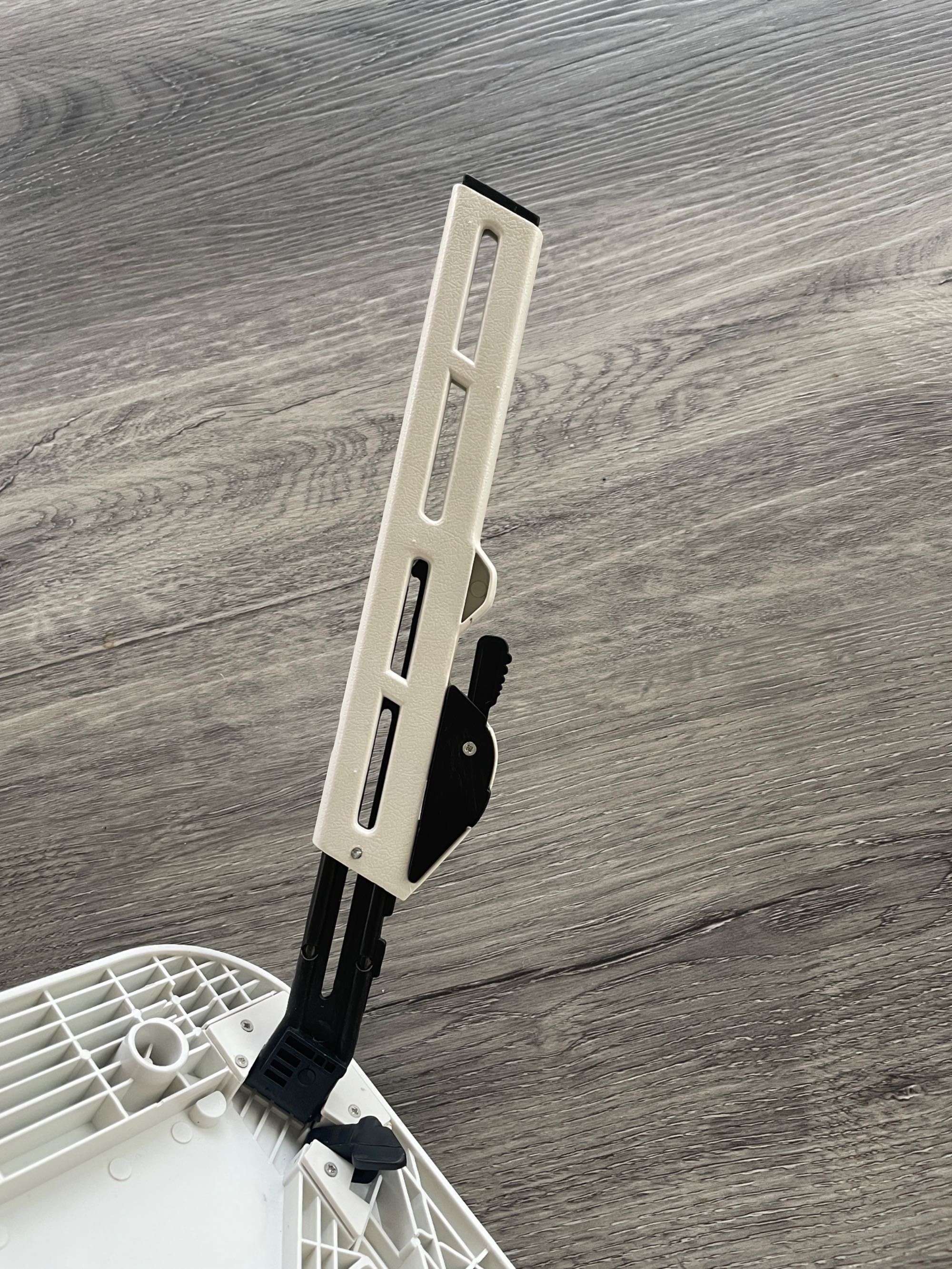 Suporte / mesa ventilada para computador portátil