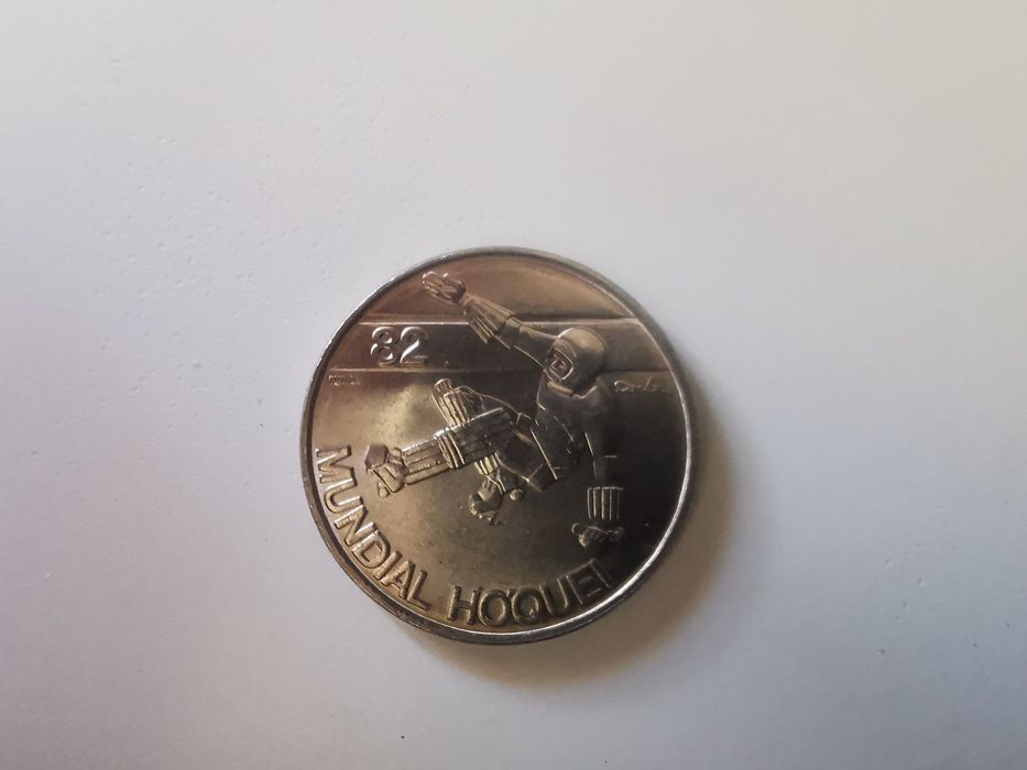 Moedas de coleção comemurativas mundial hóquei 1982
