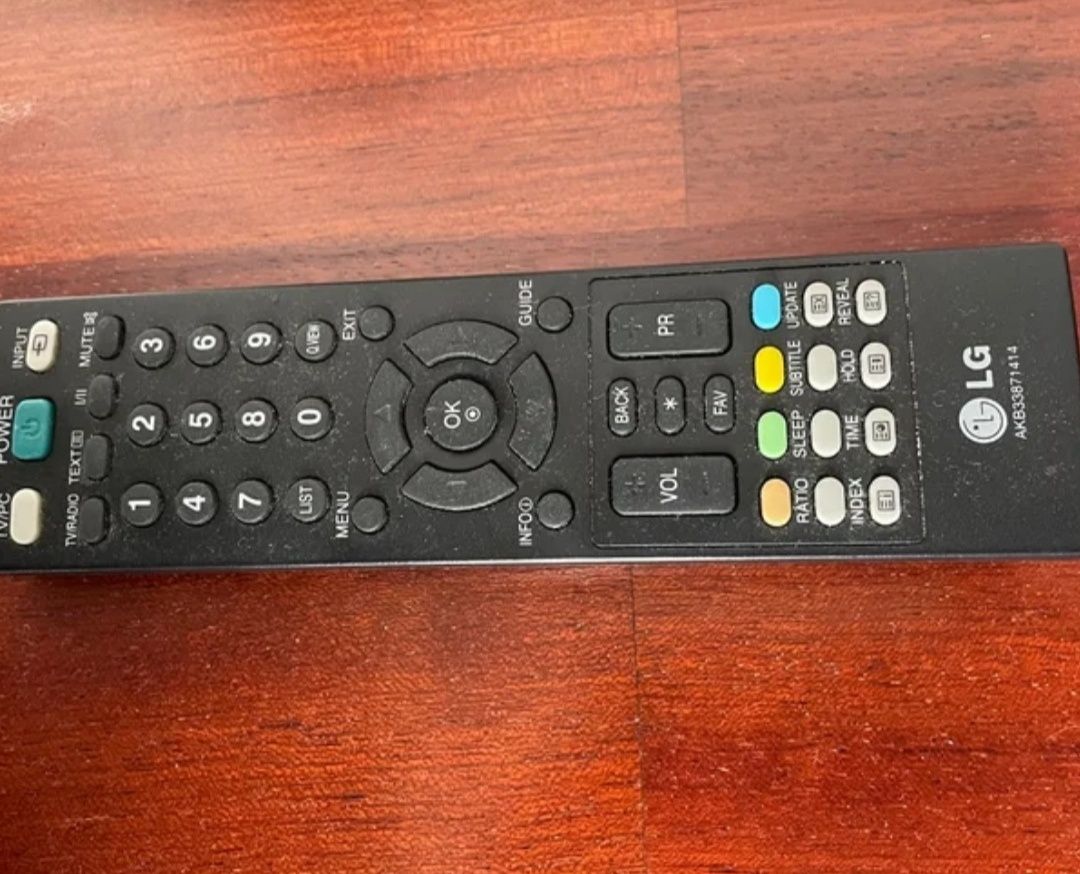 Televisão LG 22 polegadas AVARIADA