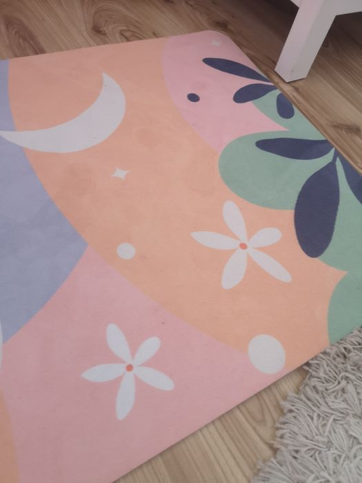 Mata do ćwiczeń Pastelowa różowa mata do jogi kolorowa