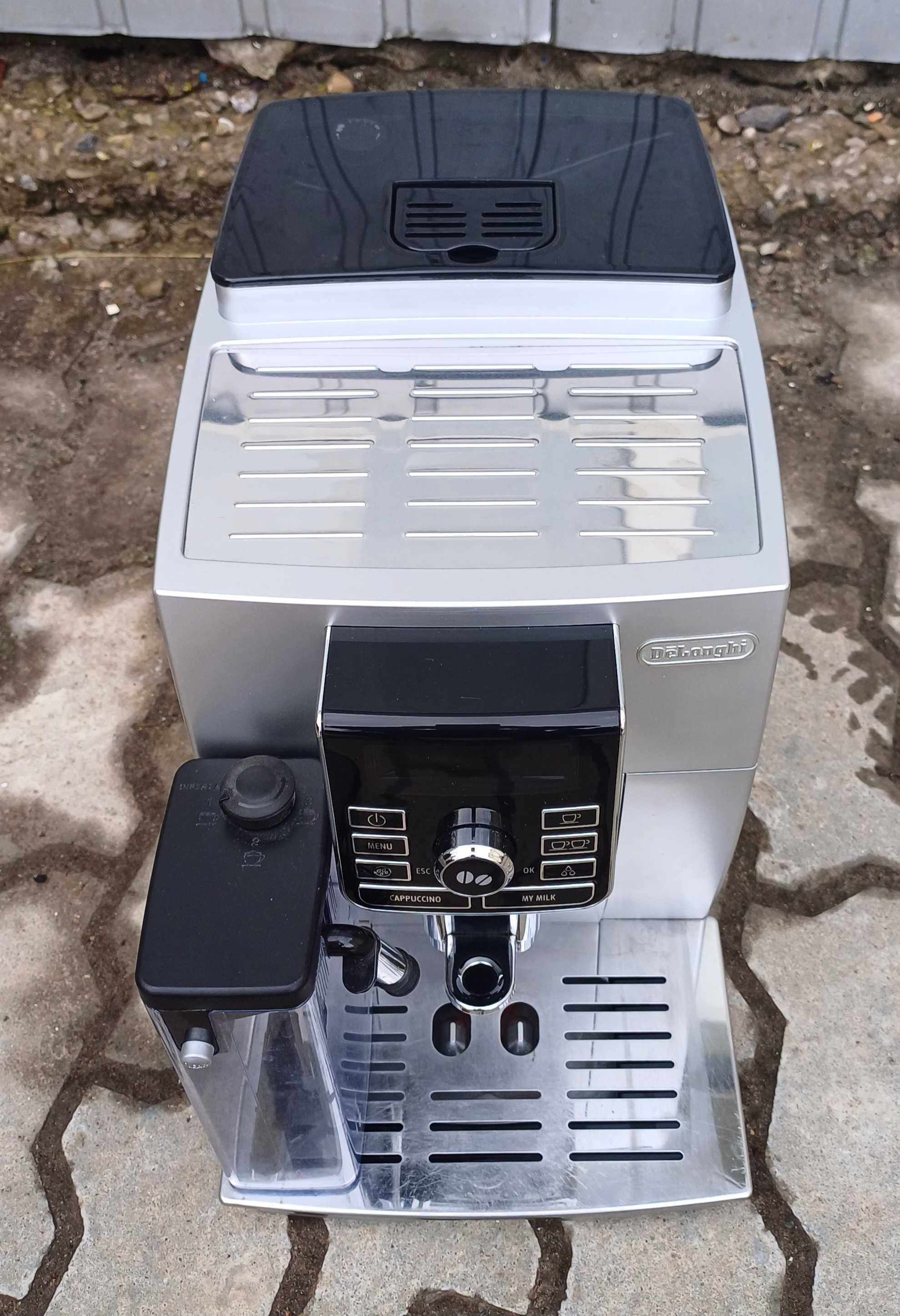 Кофемашина кофеварка Делонджи DeLonghi ECAM 25.457 S с капучинатором