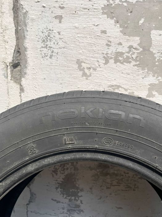2шт Резина 195/65 R15 NOKIAN LINE Лето Пара