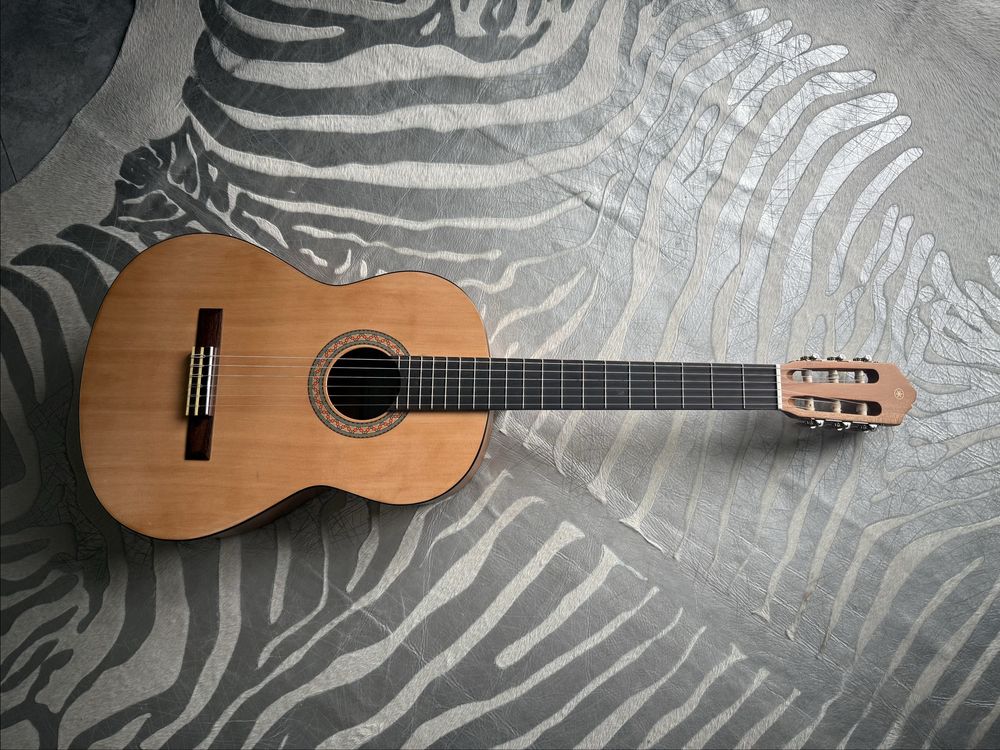 Gitara Yamaha c30m