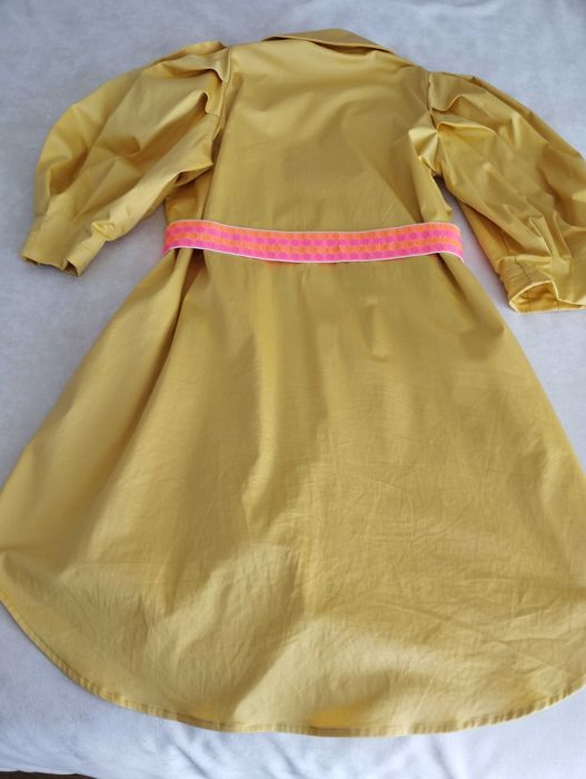 Vestido Swallow amarelo. Tamanho M. Como novo