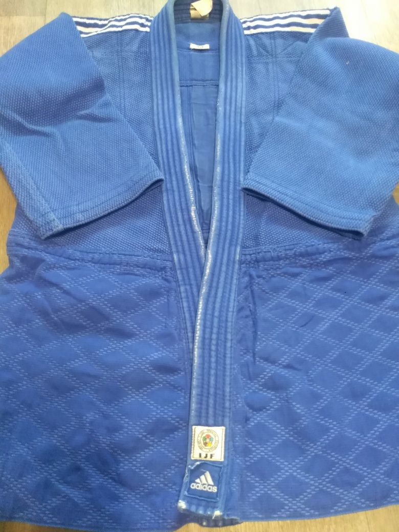 Куртка adidas для кимоно IJF 160см.