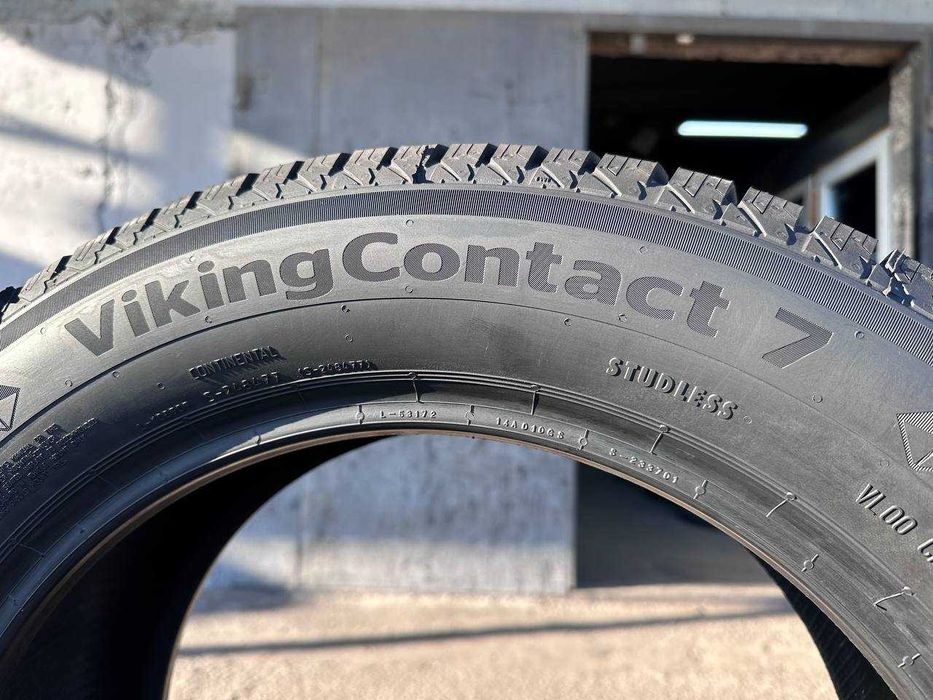 Нова Арктична зима 225/55 R17 CONTINENTAL VIKINGCONTACT 7