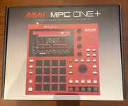Akai Pro MPC ONE+ - novo na caixa