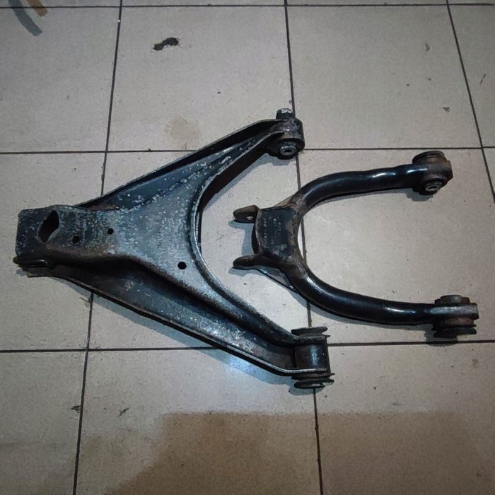 Wahacz Dolny górny tył Lewy Audi VW Passat B5 A6 C5 97-04 Quattro…