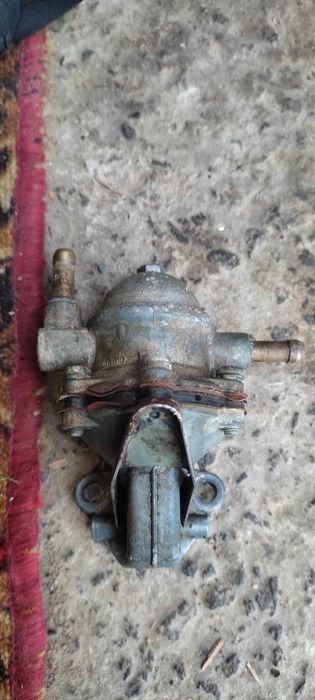 бензонасоси ВАЗ 2101-07, втулки, щеплення