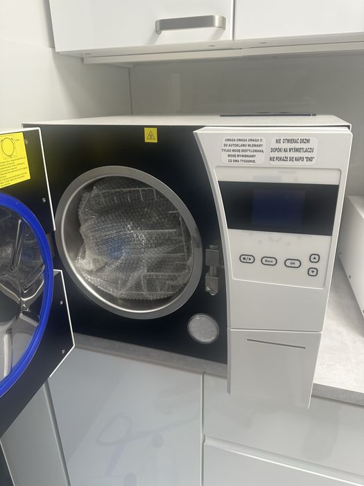 Nowy autoklaw Lafomed 18 klasa B lfss-18aa ( wersja wzmocniona) 2 lata