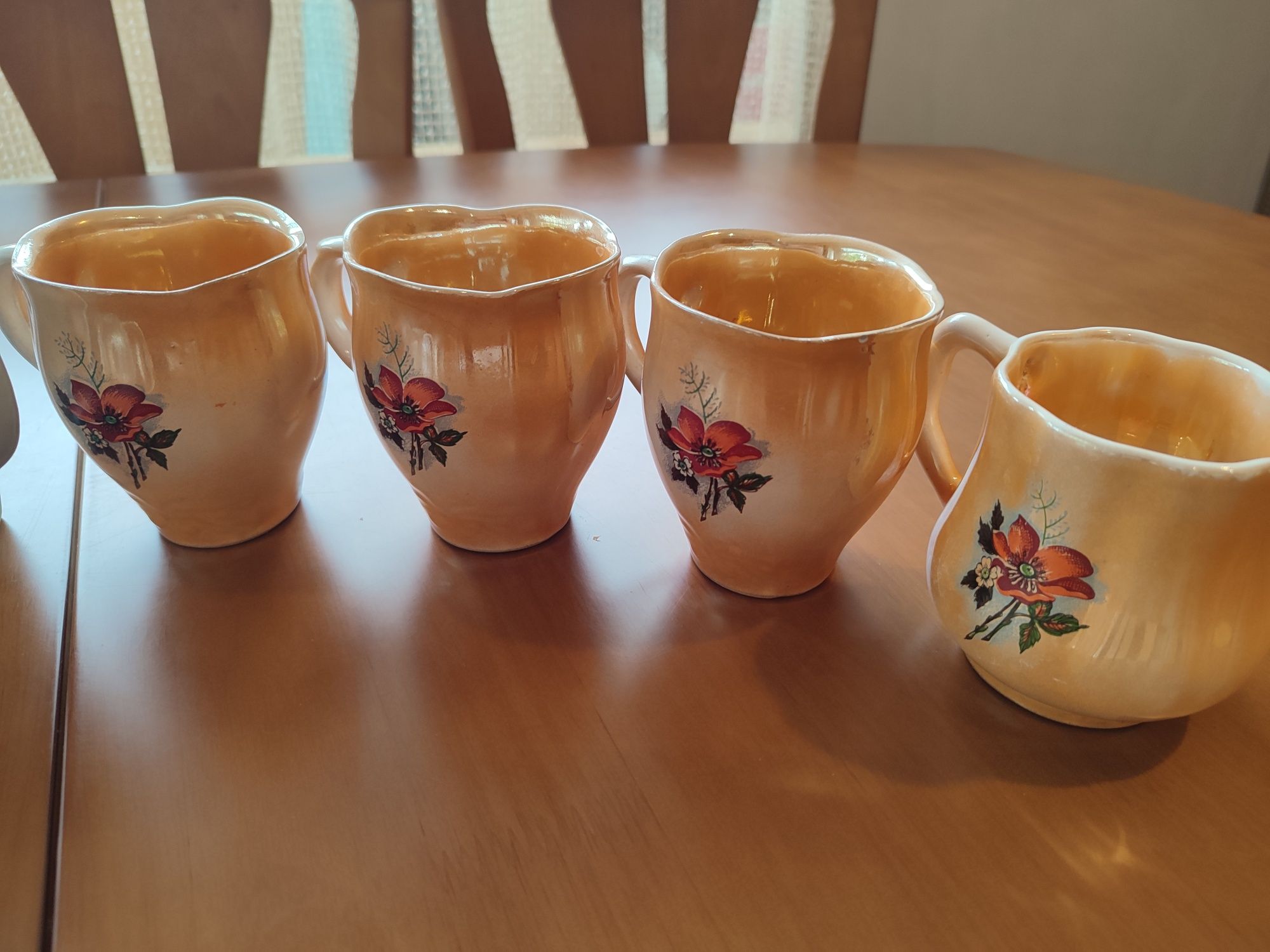 Чашки разные чай/кофе
