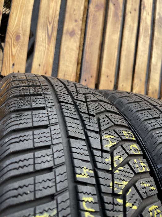 Шини 205/60 r16 зимові Hankook