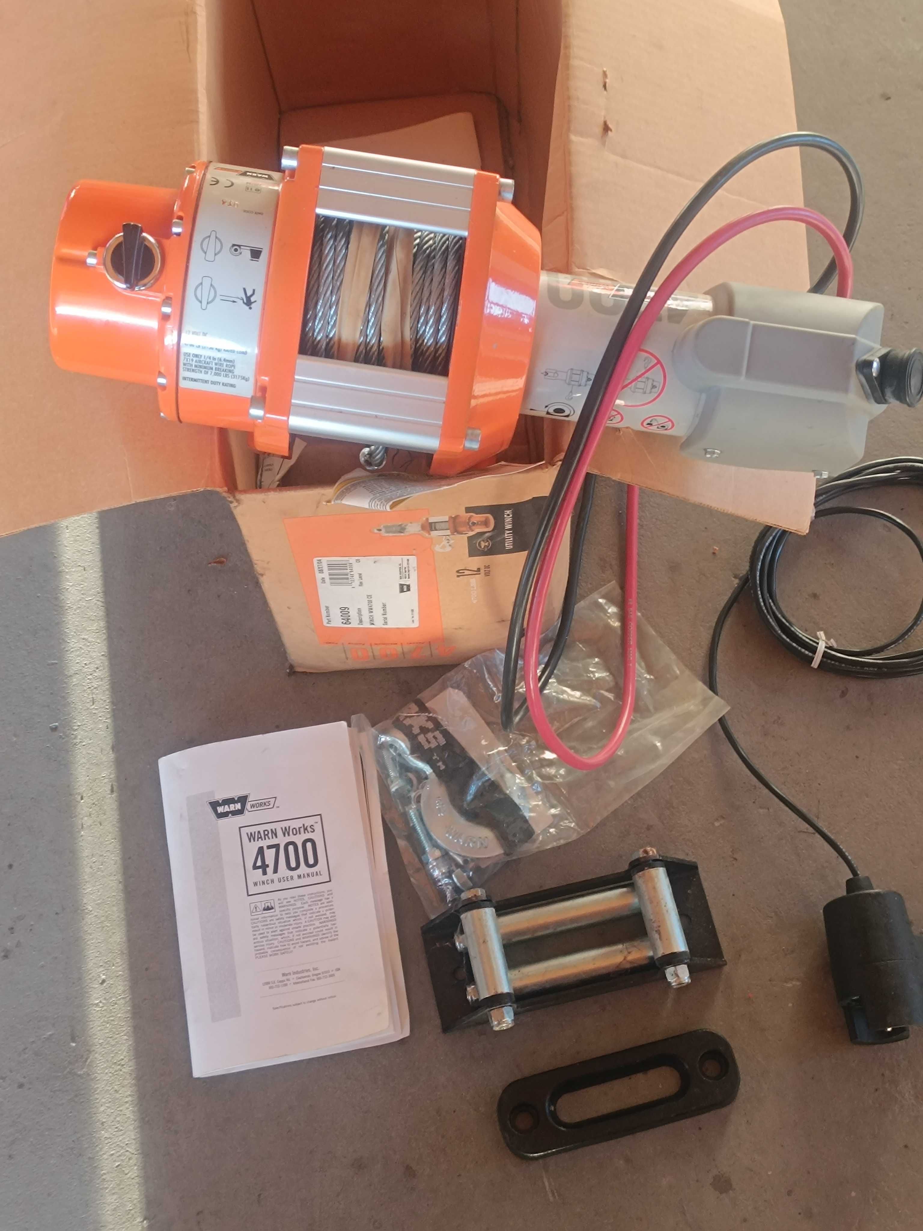 Guincho eléctrico 12 v 3.175 kg para jipe ou camião