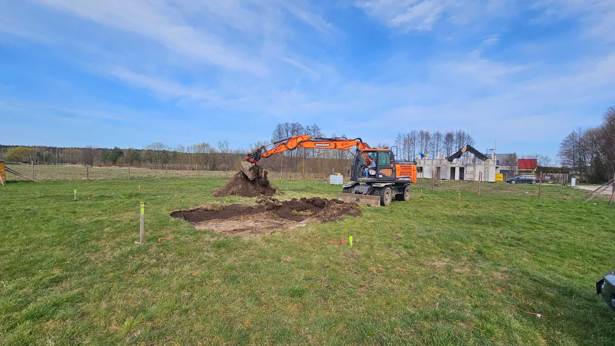 Usługi koparką, wykopy, fundamenty, podbudowa