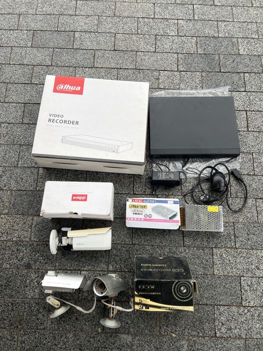 Відео реєстратор DHI-HCVR7208A-S3, відео камери DH-HAS-HFW1200SP