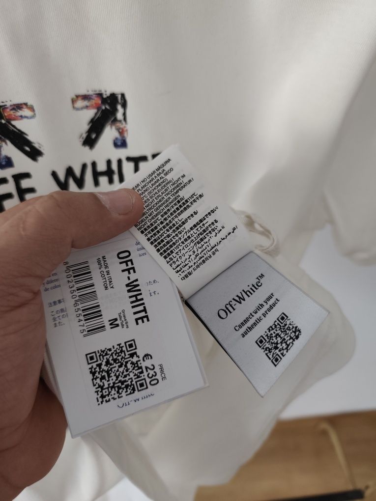 T-shirt off-white vários tamanhos
