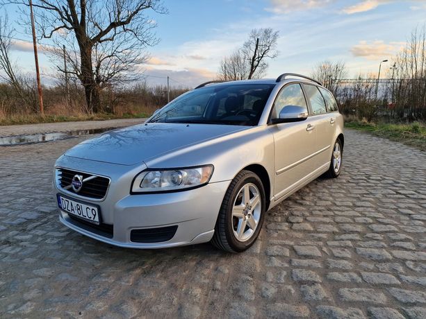 Volvo V50 Volvo V50 D2 R Design 1.6 114km