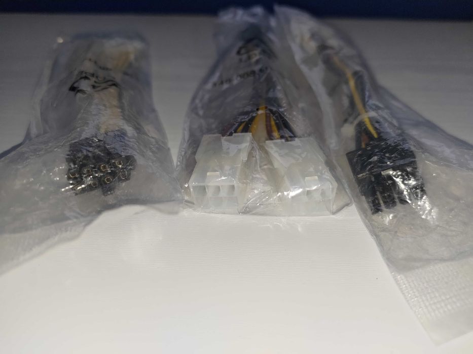 8-Pin PCI-E Splitter para 2x PCIE 6 Pin64284477988738122