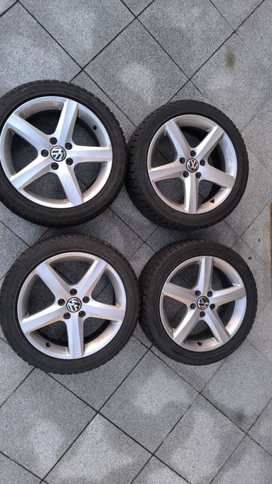 Koła zimowe 17 5x112 215/45 VW Audi Seat Skoda