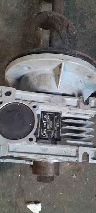 Reduktor przekładnia silnik do pieca kotła C O ekogroszek