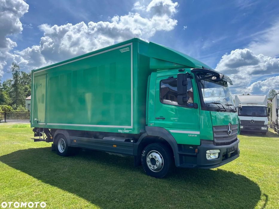 Mercedes-Benz ATEGO 1223L KONTENER 6.10 m | EURO-6  * 15 Palet & Boczne Drzwi & Winda 2 Ton * Stan Idealny *