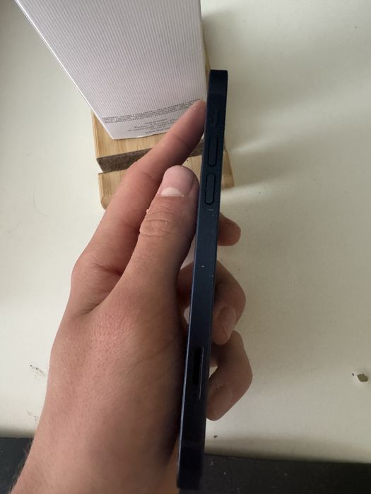 Iphone 12 64 Gb niebieski 84%