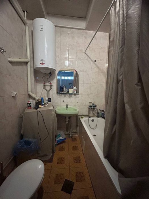 Продам господарство в м.Кременець Тернопільщина