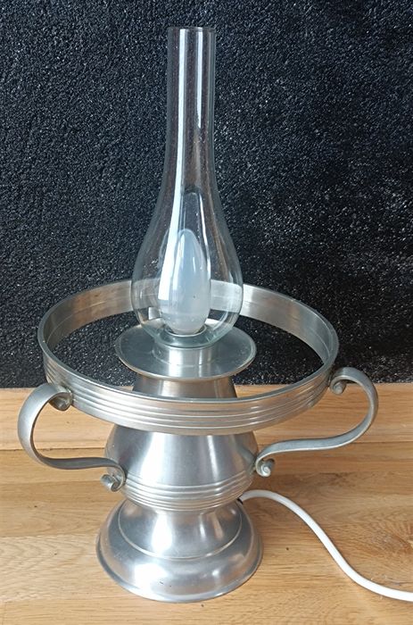 Secesyjna lampka vintage z sygnaturą WMF – unikat z ok. 1910 roku