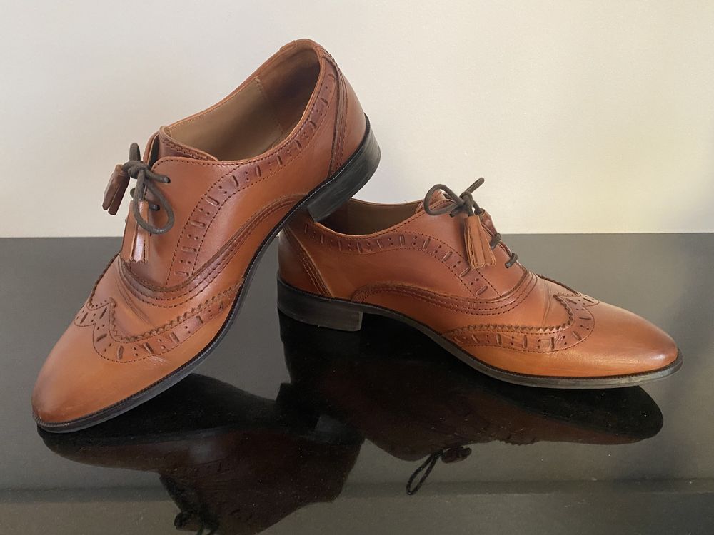 Vendo sapatos Massimo Dutti em pele