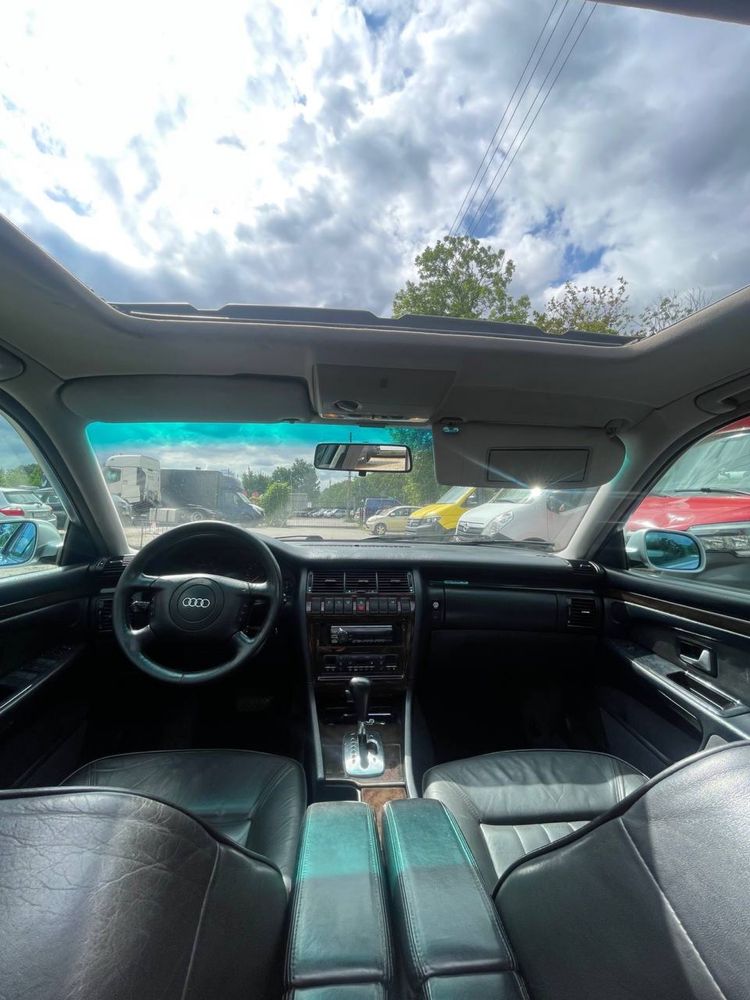 Audi A8 3.7LPG**Automat**Quattro**Skóry**Alufelgi**Zamiana**