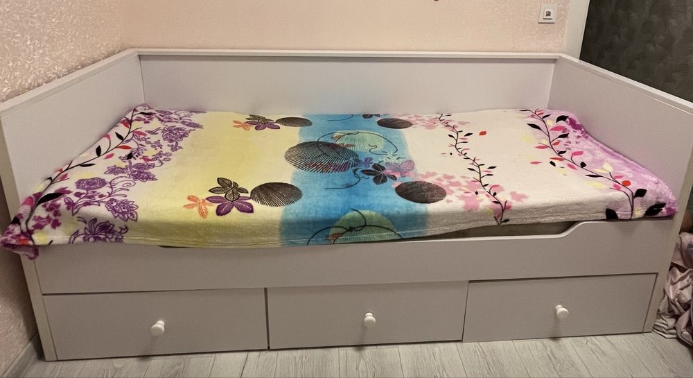 Ліжко Односпальне