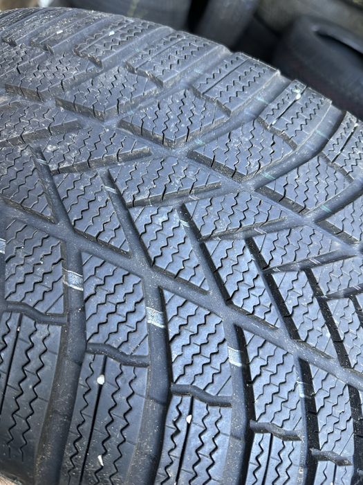 Резина 255/50/19 Bridgestone R19 Зима 2023 90%