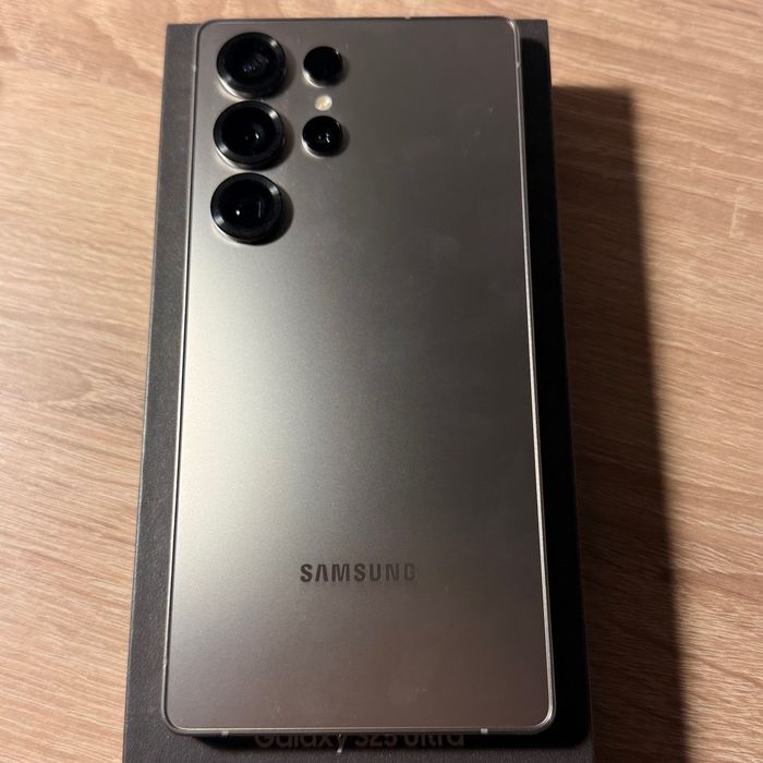 Samsung s25 Ultra 12/512Gb