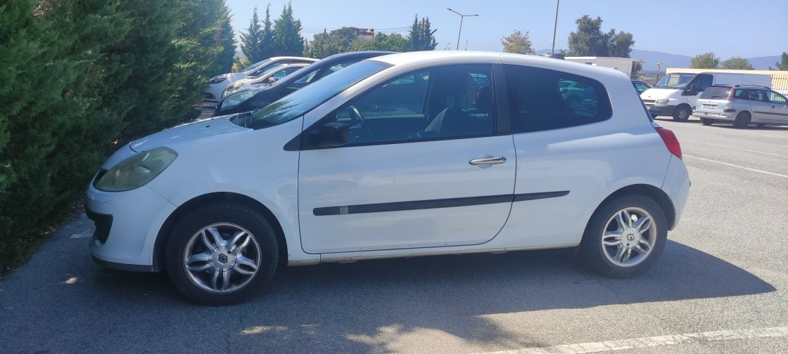 Renault Clio comercial