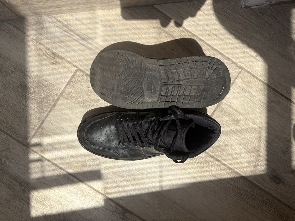 jordan one 1 all black
