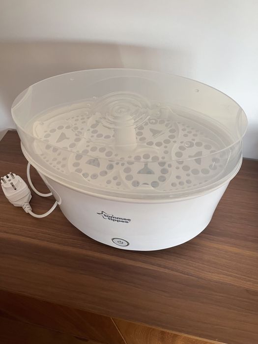 Esterilizador de biberões Tommee Tippee