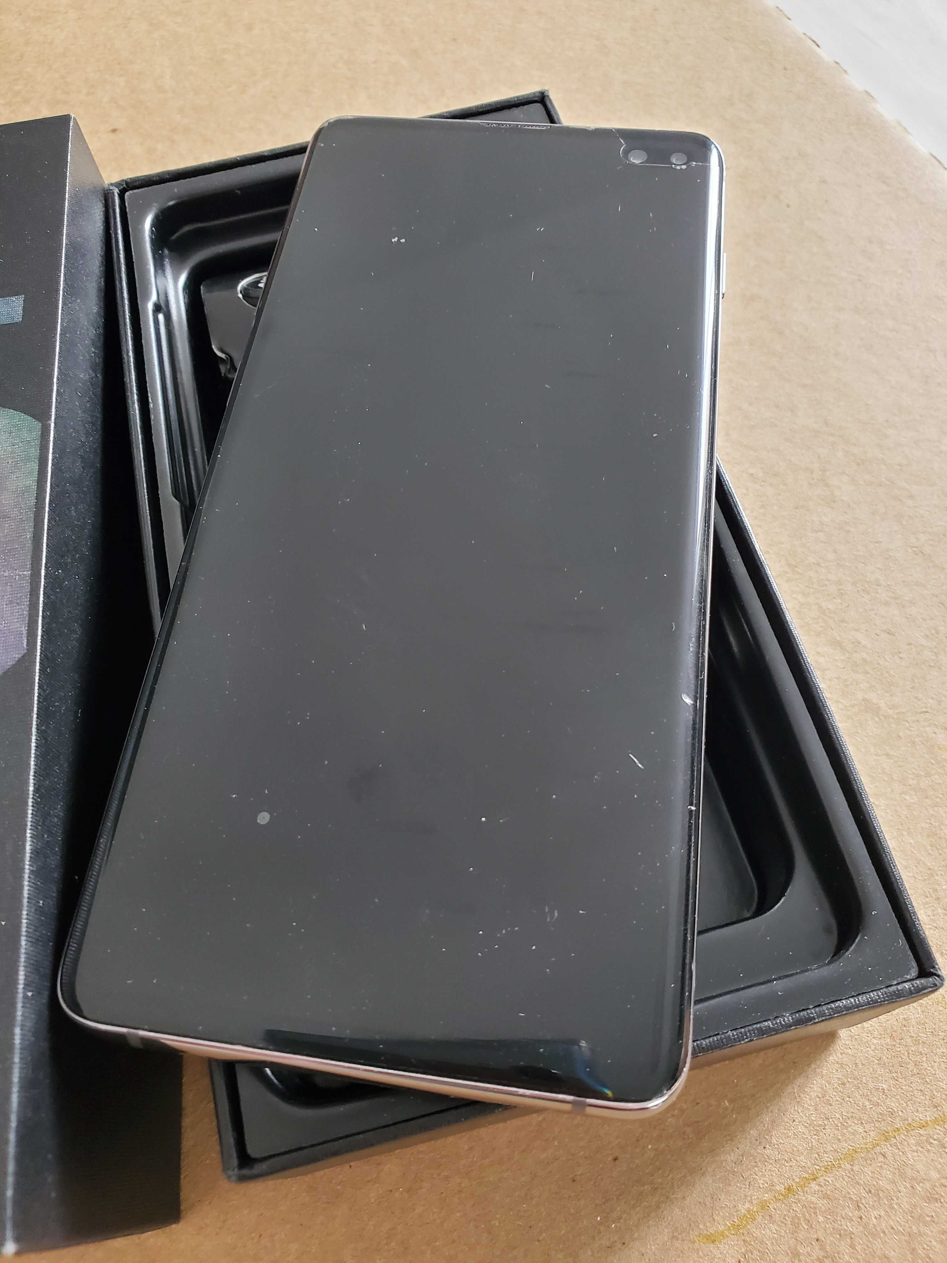 Samsung Galaxy S10 Plus 8/128 GB Black SM-G975F/DS
