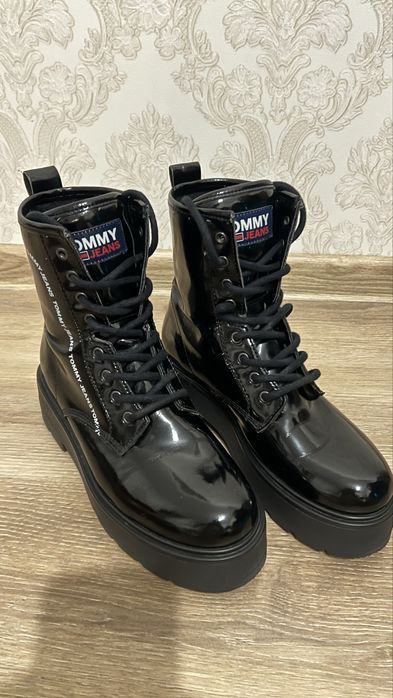 Tommy hilfiger ботинки демисезонные