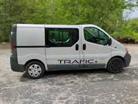 Renault Trafic brygadówka 6 osób  klima zadbany
