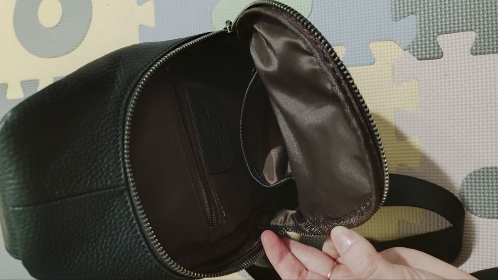 Сумка шкіряна через плече слінг