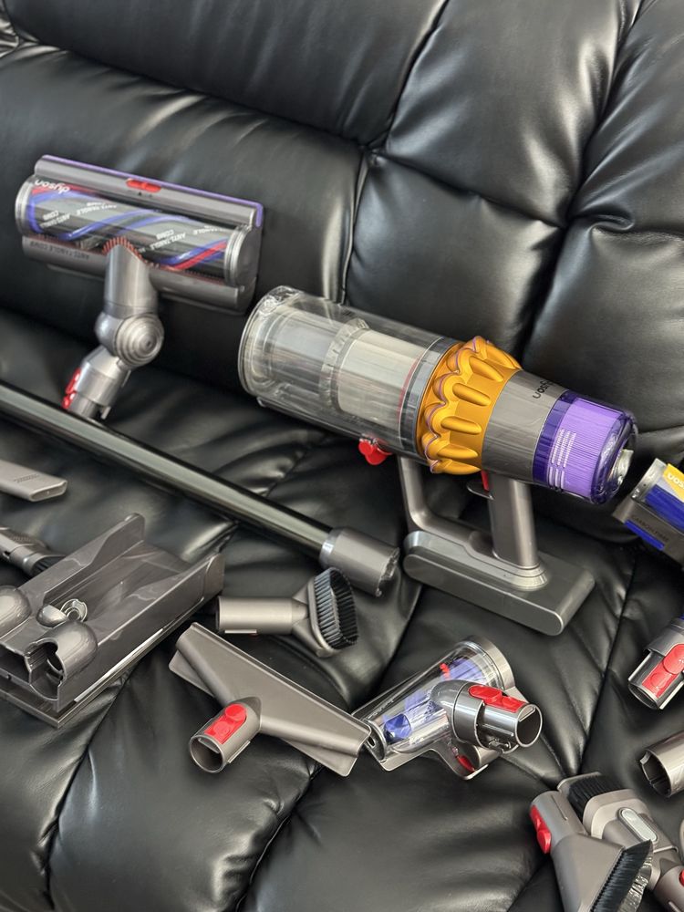 Пилосос Dyson V15 Detect Total Clean Extra. USA
